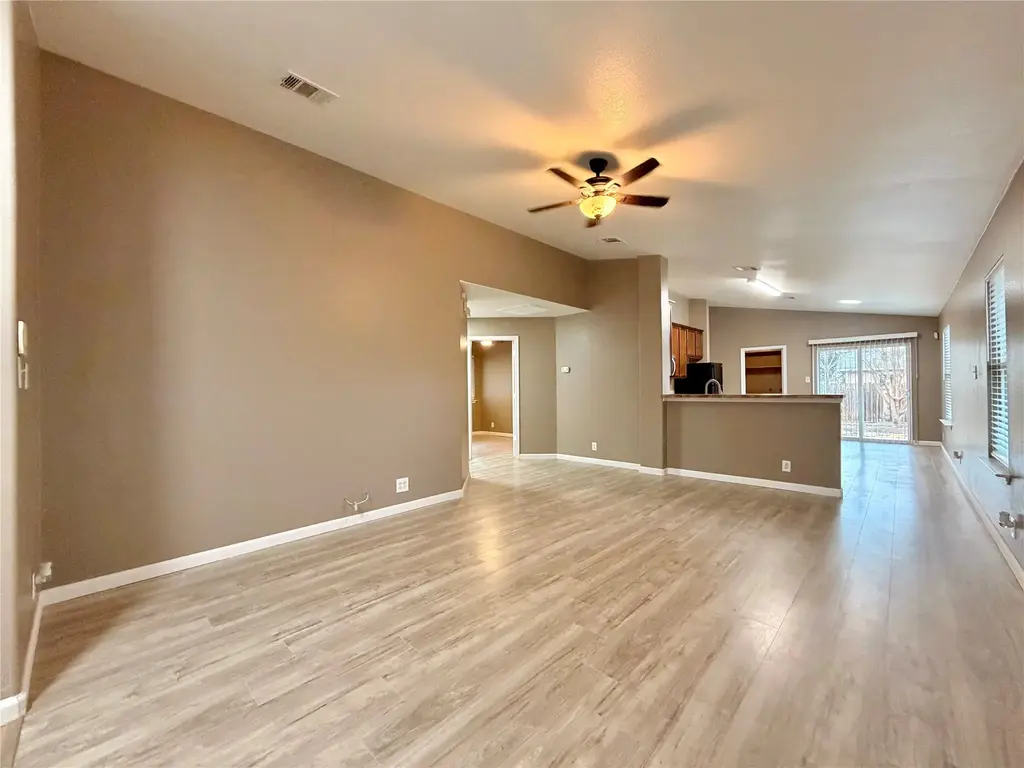 12504 Paloma Blanca Way, Del Valle