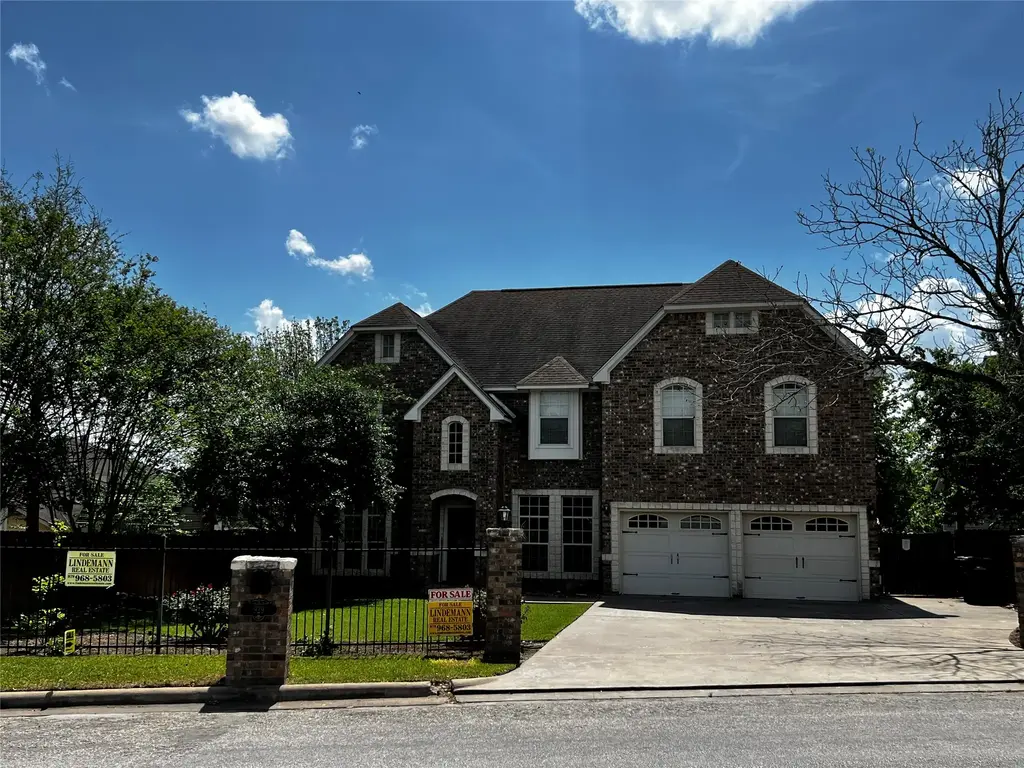 929 N Horton Street, La Grange