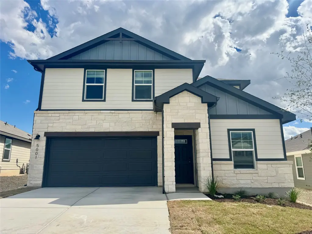 5001 Stockton Lane, Del Valle