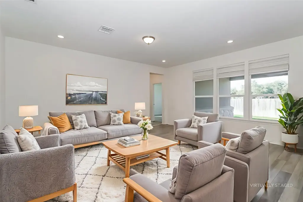 1621 Stinnett Drive, Leander