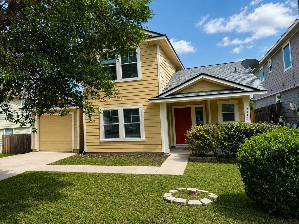 17741 Golden Valley Drive, Manor