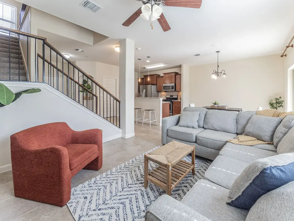 1620 Bryant Drive 1702, Round Rock