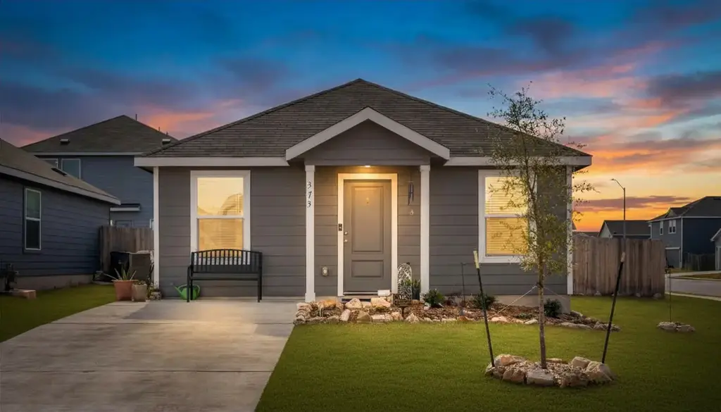 373 Cowpoke Drive, Jarrell