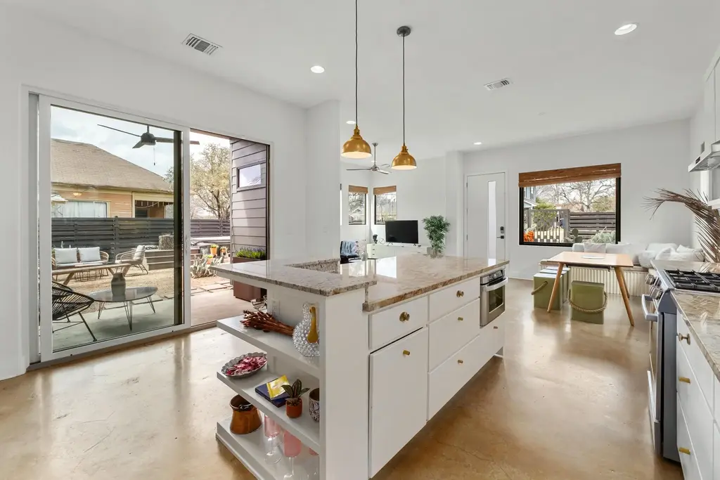 3311 Pennsylvania Avenue A, Austin