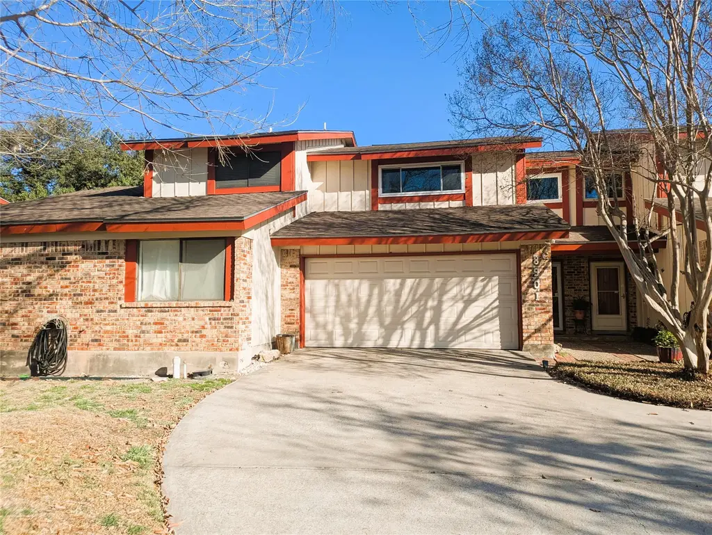 8901 Trone Circle C, Austin