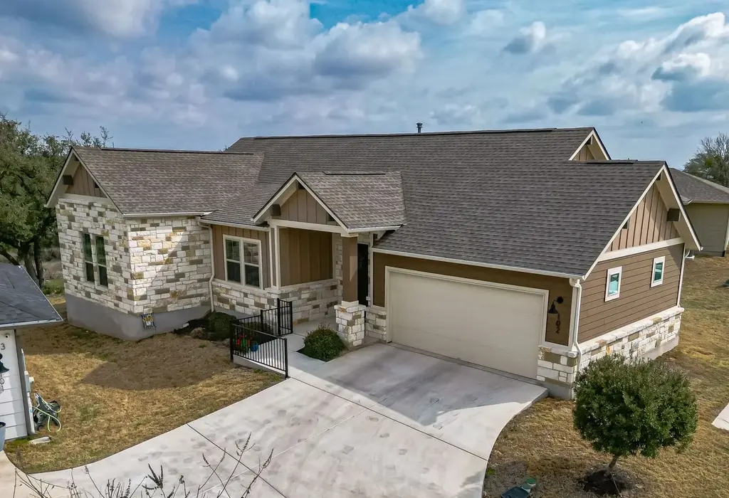 113 Mulligan Drive 102, San Marcos