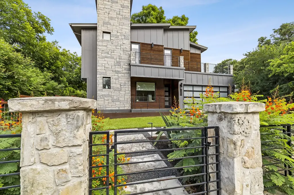 2414 Kinney Road, Austin