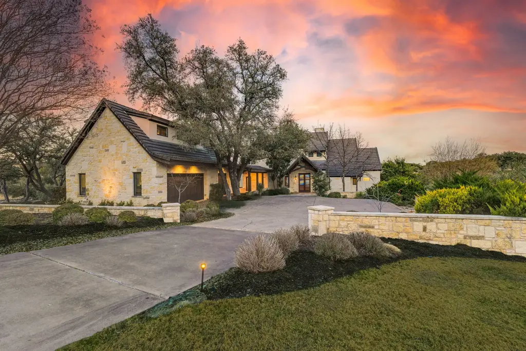 27426 Waterfall Hill Parkway, Spicewood