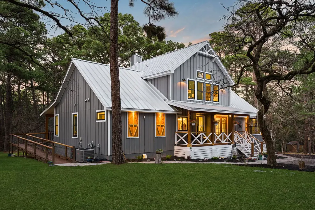 120 Sage Cove, Bastrop