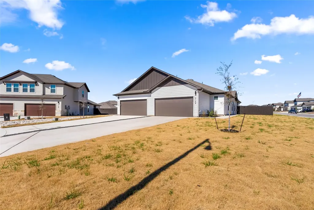 414 Cross Barn Boulevard B, Buda