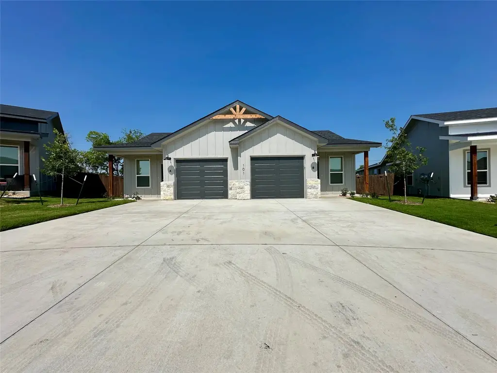 101 #a Riptide Road, Temple