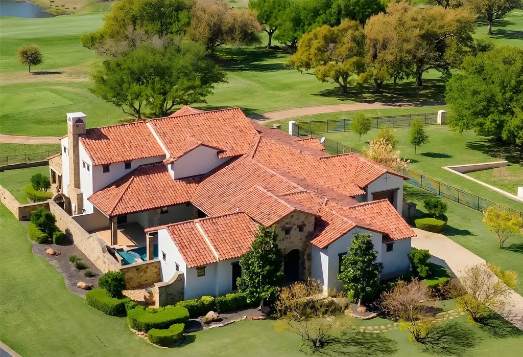 444 La Serena Loop, Horseshoe Bay