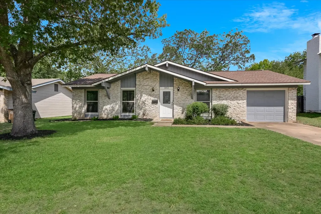 8012 Stillwood Lane, Austin