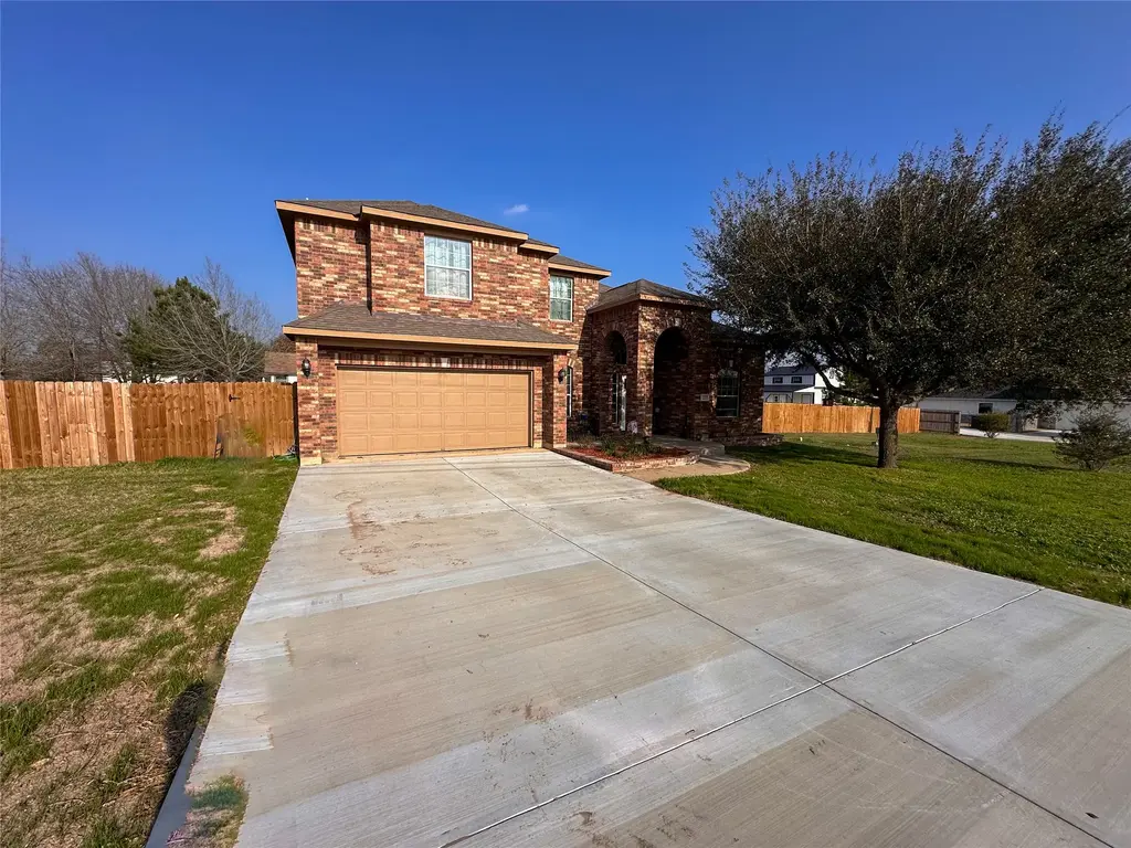 237 Cardinal Drive, Bastrop