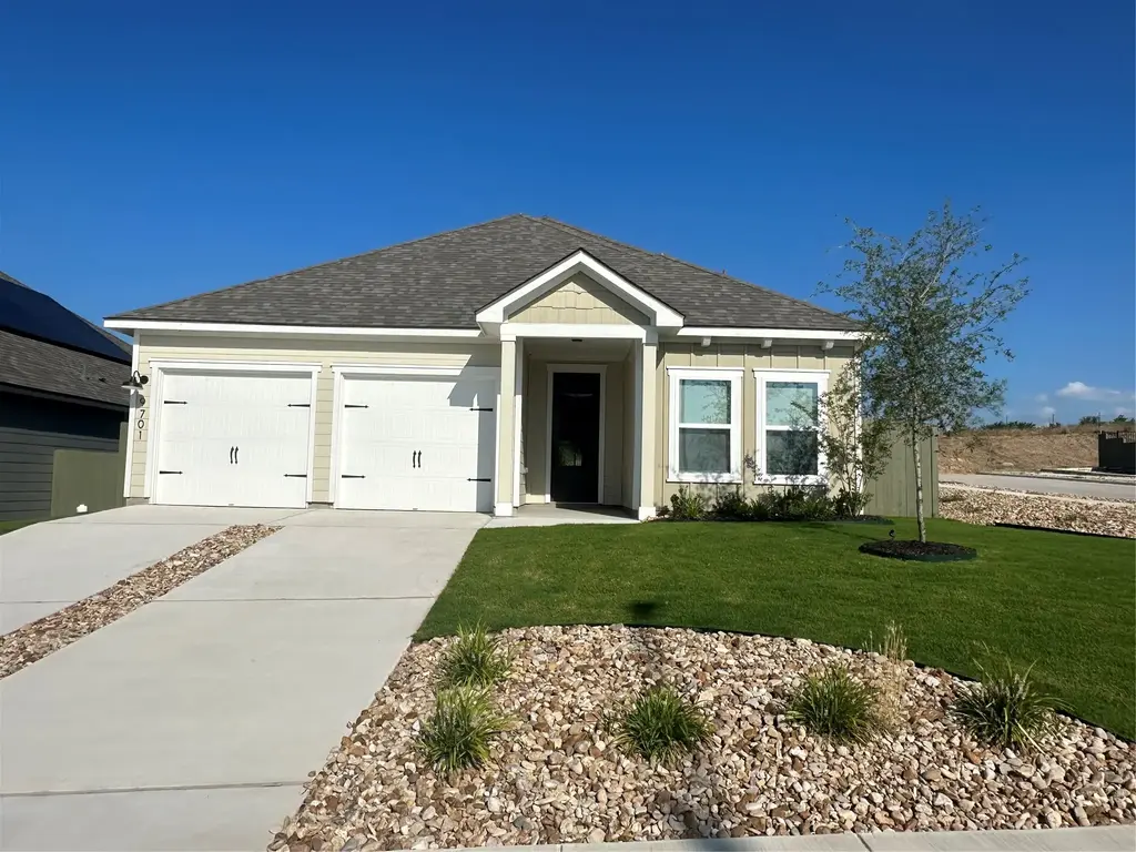 9701 Gladsome Path, Manor