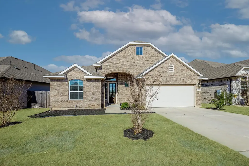 20900 Claire Jean Path, Pflugerville
