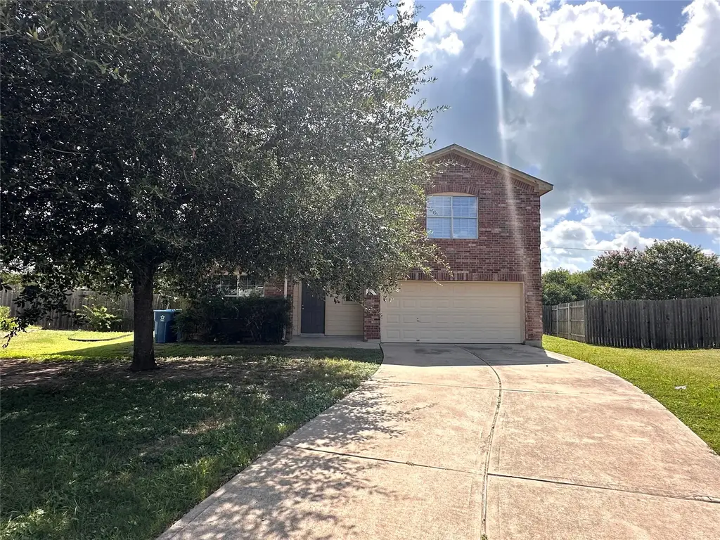 722 Lavaca Loop, Elgin