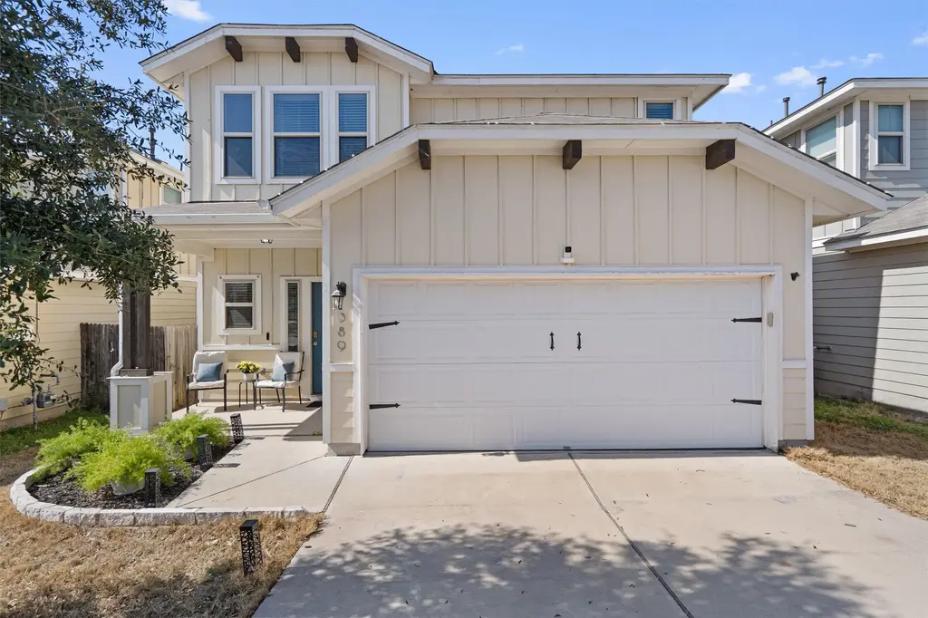 389 Eagle Brook Lane, Buda