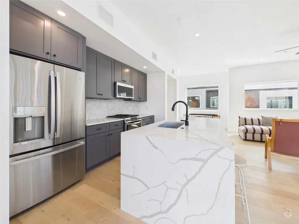 5912 Harold Court 105, Austin