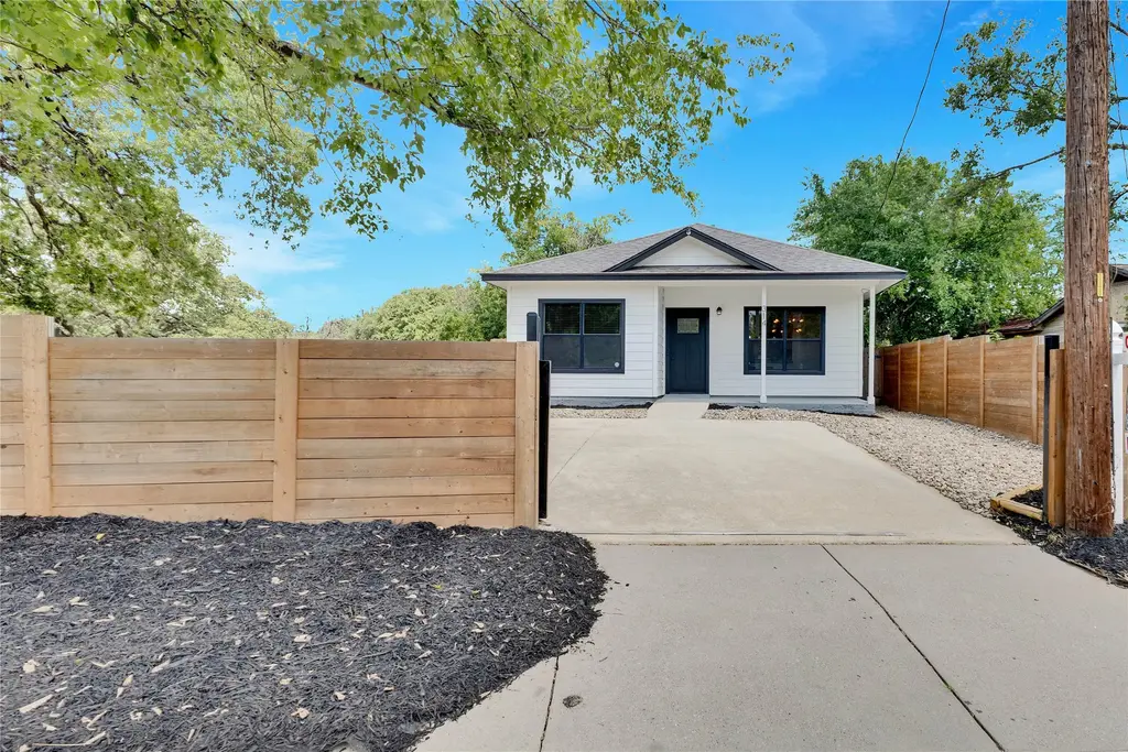 314 Saxon Lane, Austin
