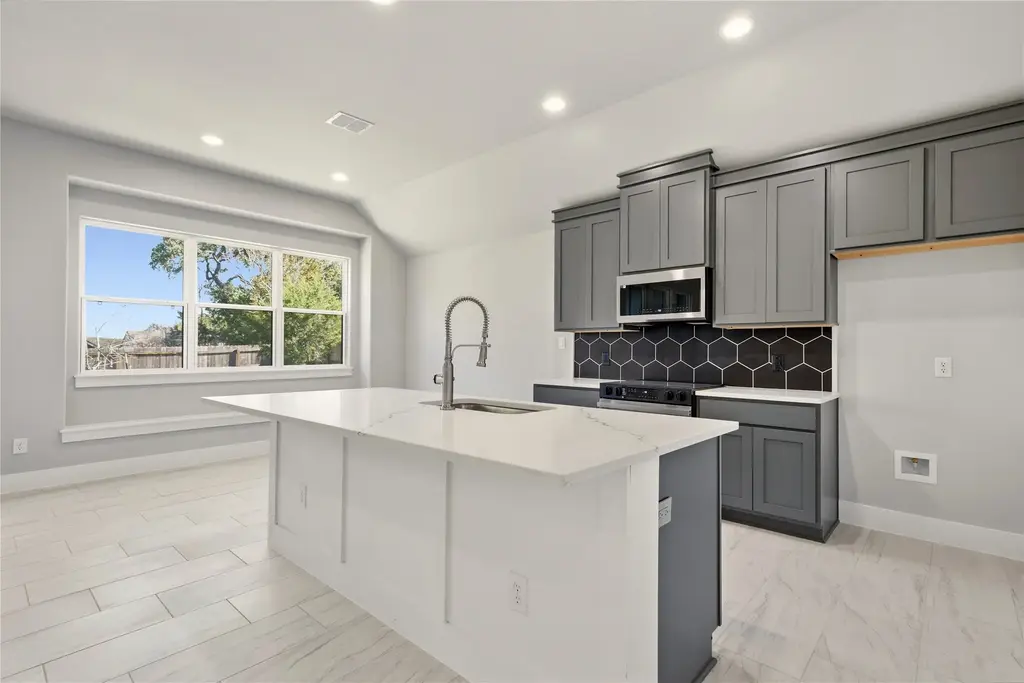4 Cedar Valley Court, Wimberley