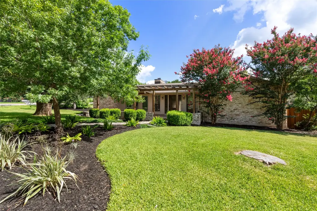 700 Grey Fox Trail, Austin