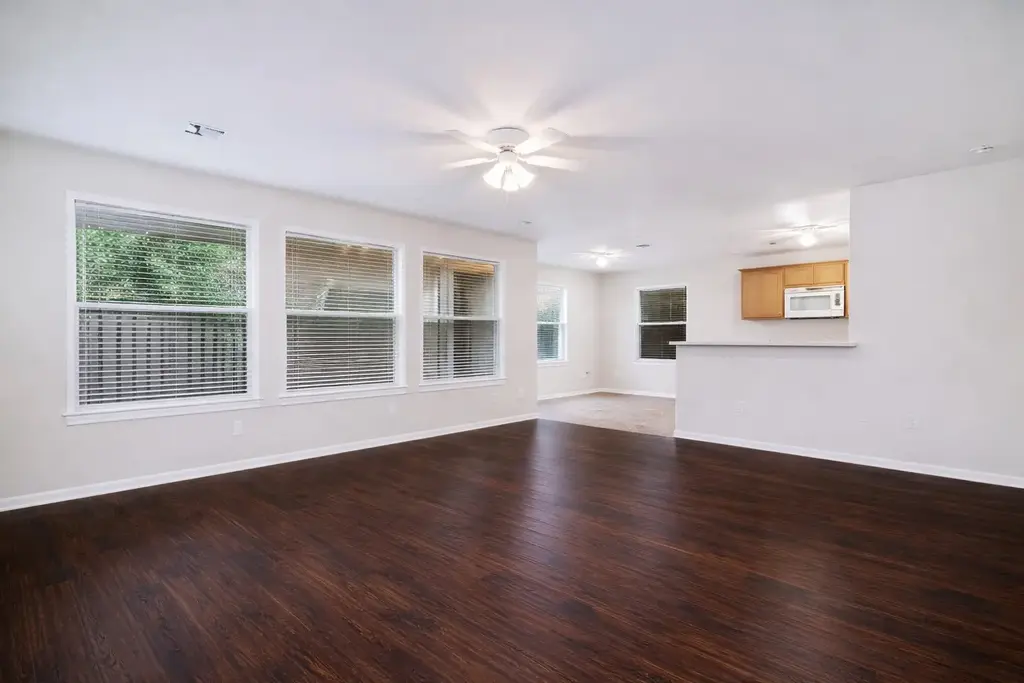11705 Raymond C Ewry Lane, Austin