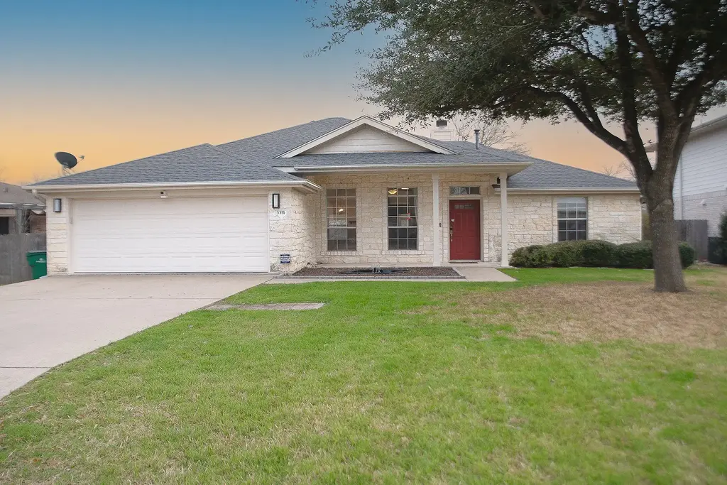 3311 Crystal Circle, Taylor
