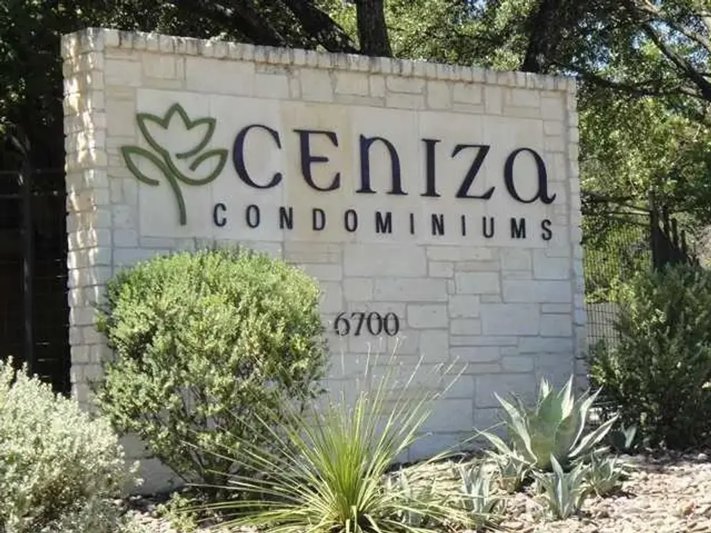 6700 Cooper Lane 14, Austin
