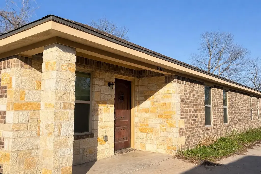 1403 Strickland Street, Waco