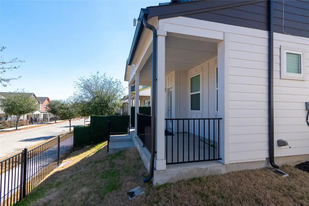 7106 Terrazzo Cottage Lane, Austin