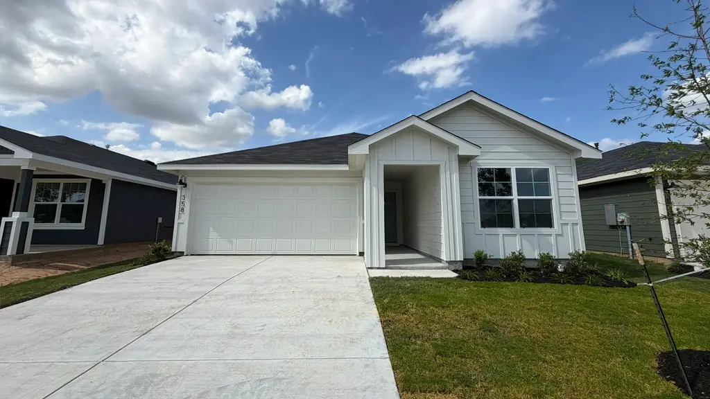 358 San Juan Trail, Bastrop