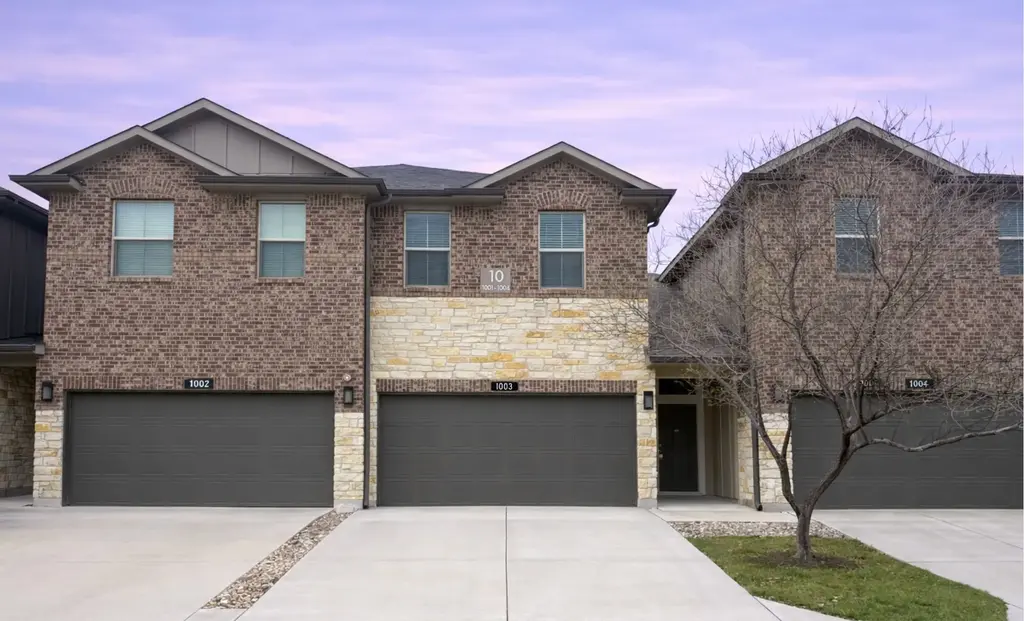 1200 S 10th Street 1003, Pflugerville