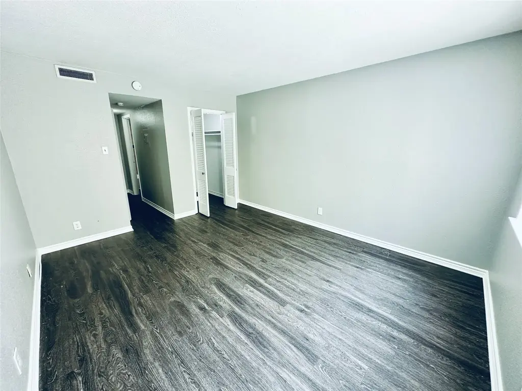 601 W 11th Street 121, Austin