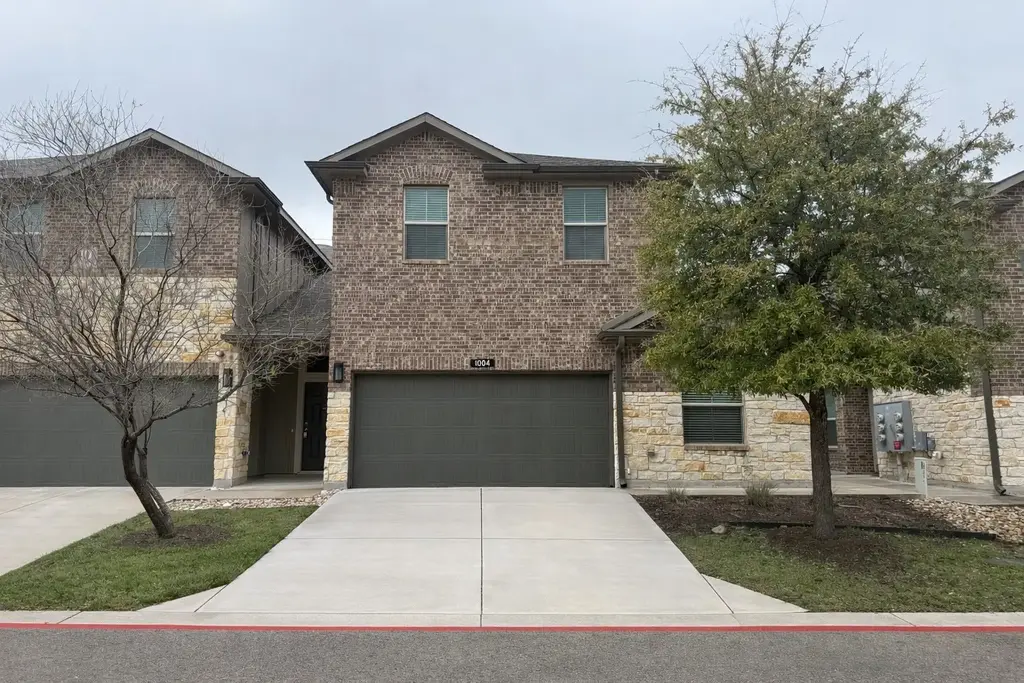 1200 S 10th Street 1004, Pflugerville