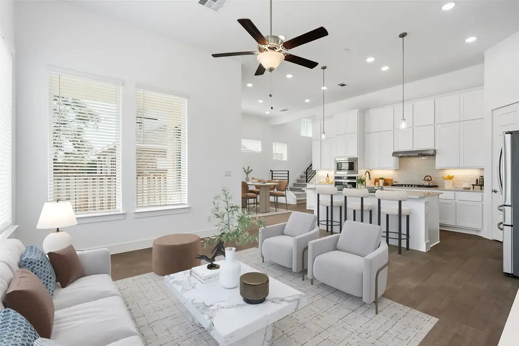 1413 Kneehigh Lane, Georgetown