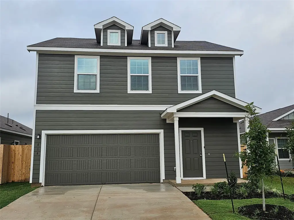 414 Bass Drive, Bastrop