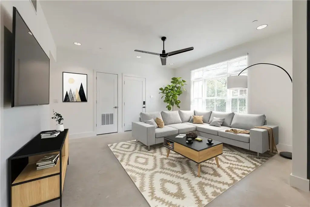 408 W 38 1/2 Street 4-1, Austin