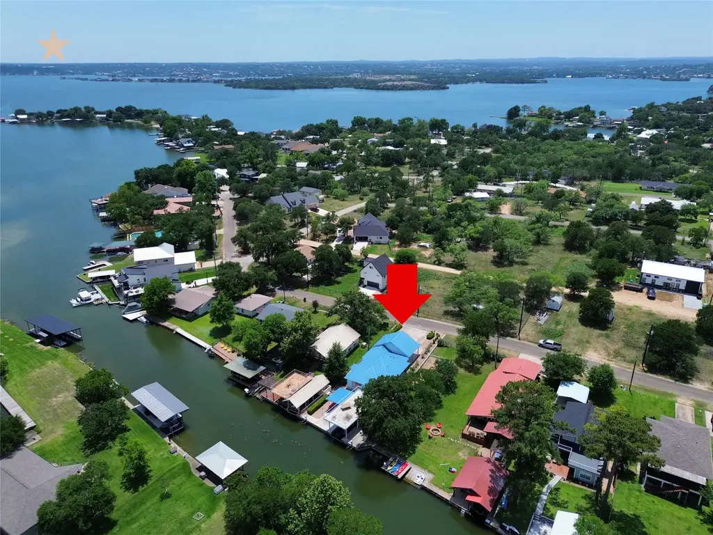 521 E Briarway Drive, Granite Shoals