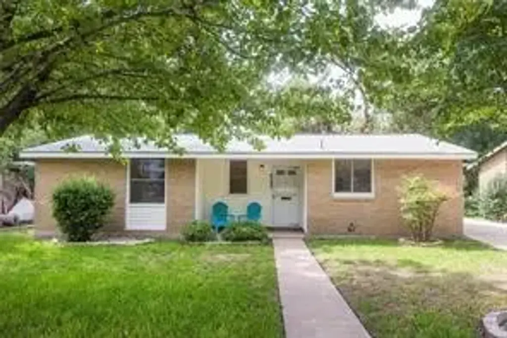 1411 Westmoor Drive, Austin