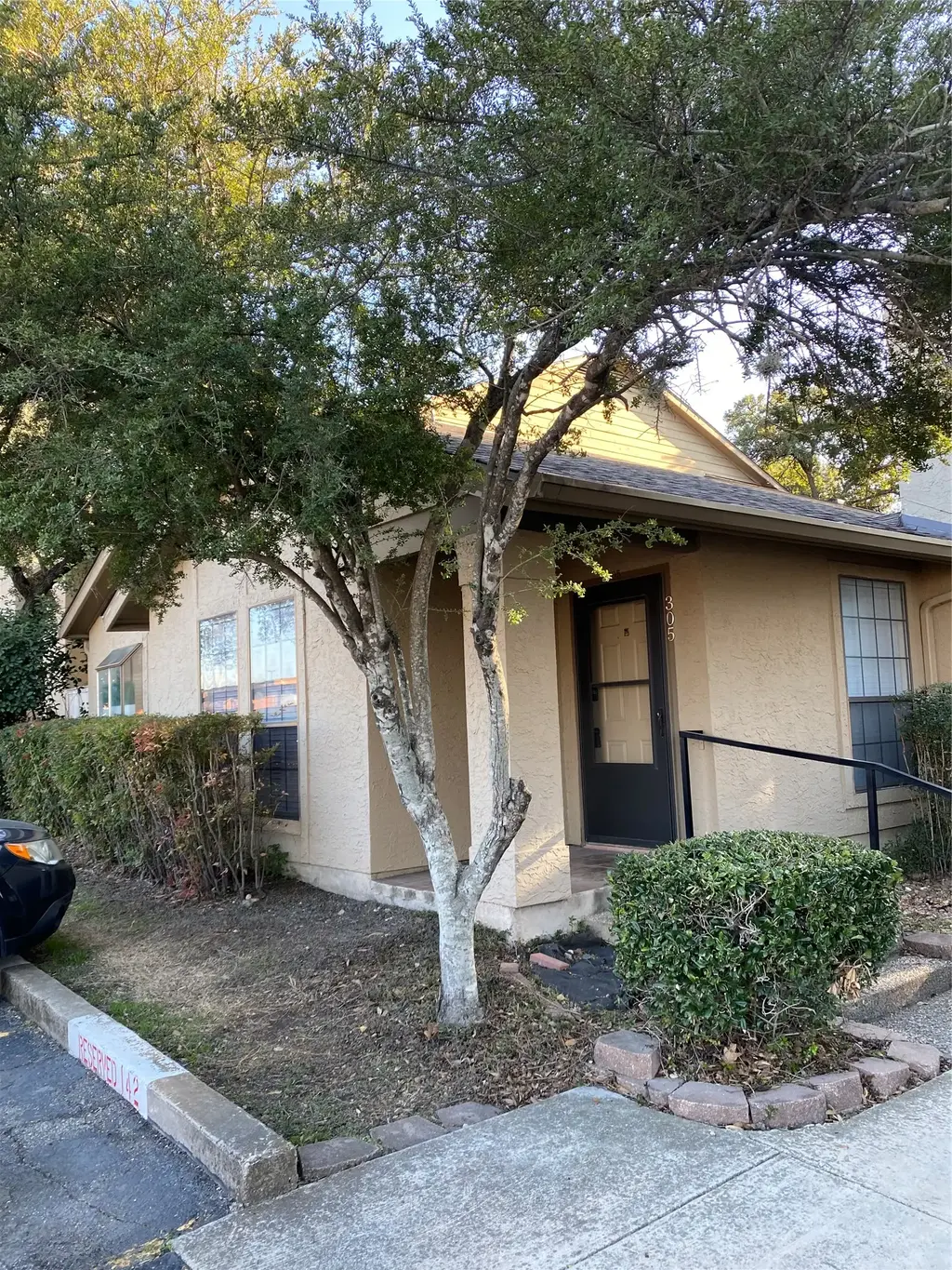 1202 Thorpe Lane 305, San Marcos