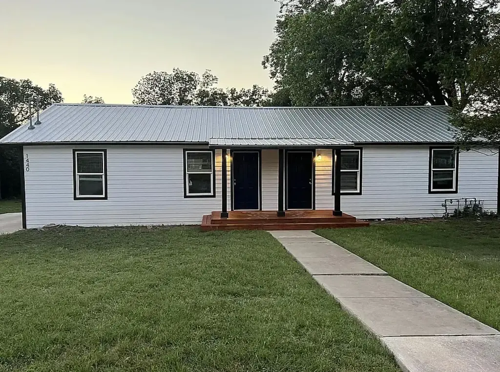 1440 Jackson Street B, New Braunfels