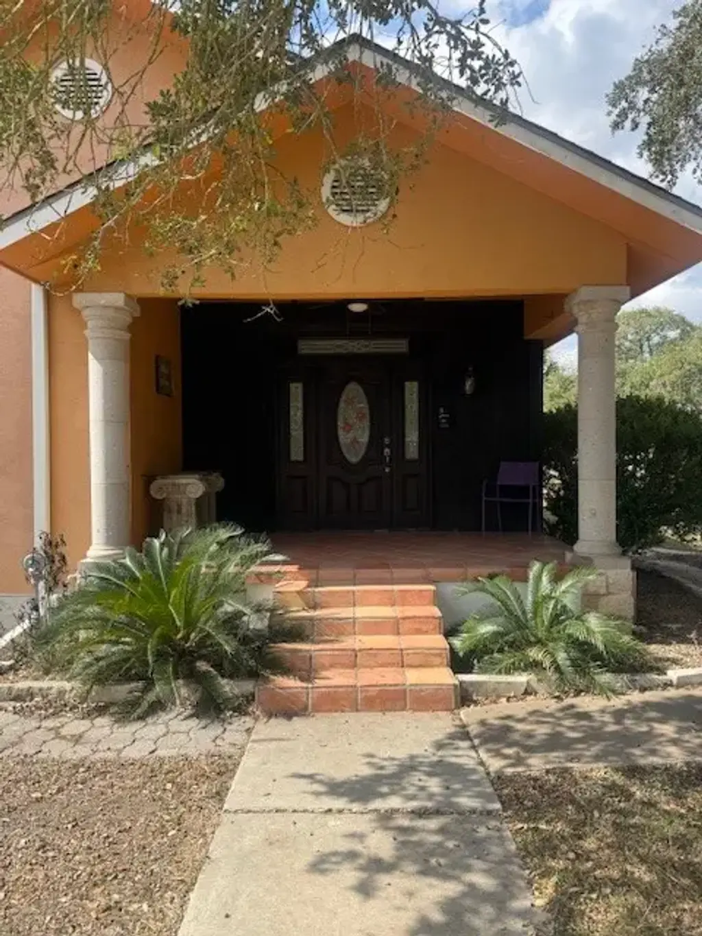 600 Pecan Avenue, Luling