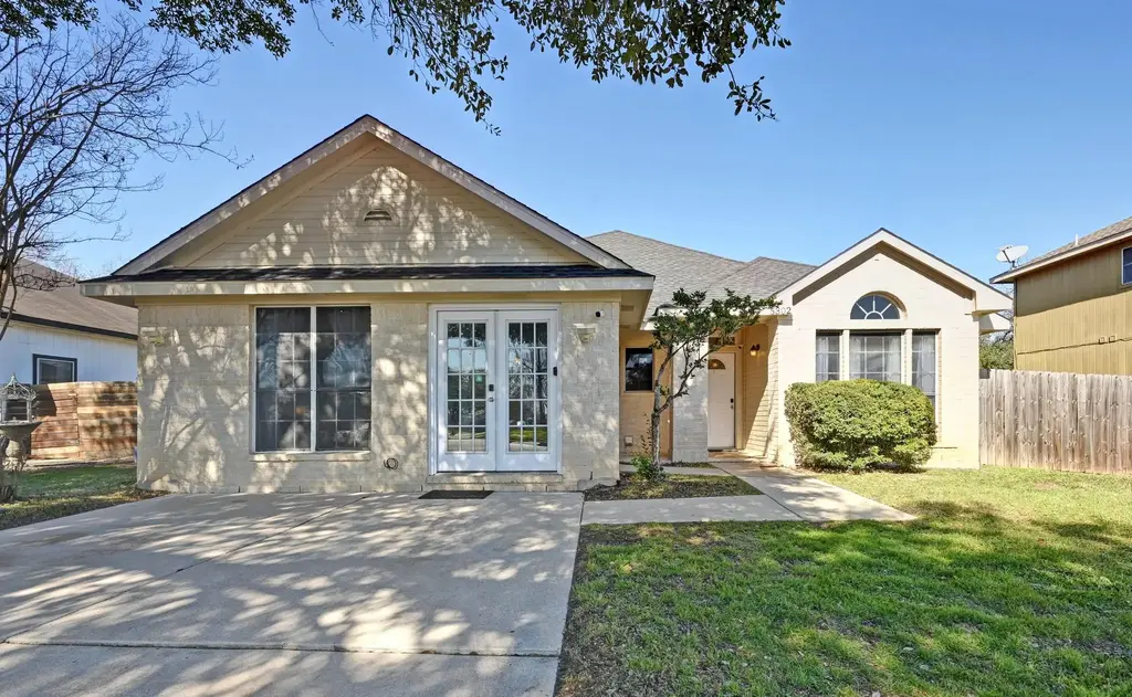 5302 Walnut Grove Drive, Austin