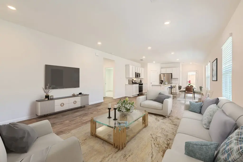 508 Gladiola Loop, Kyle