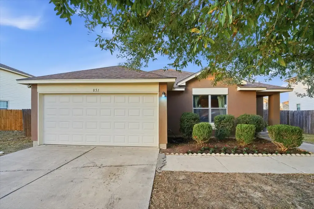 851 New Bridge Drive, Kyle