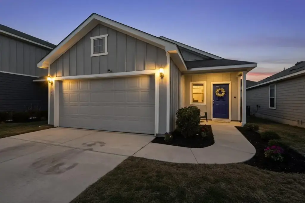 429 Stone Water Lane, Jarrell