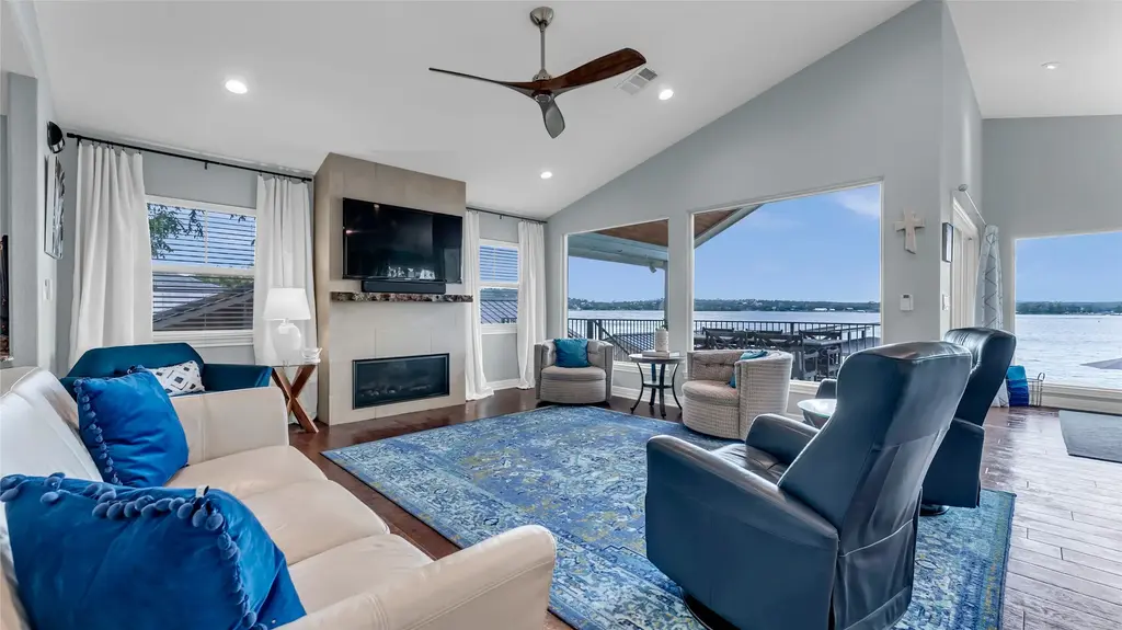 136 Web Isle Drive, Granite Shoals