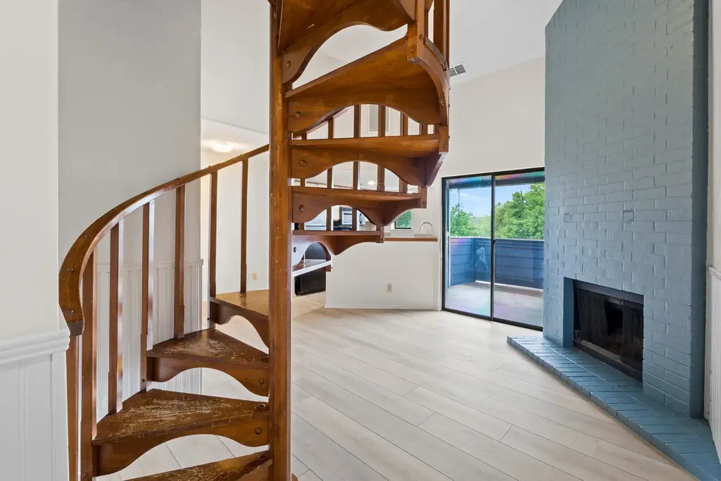 2500 Burleson Road 221, Austin