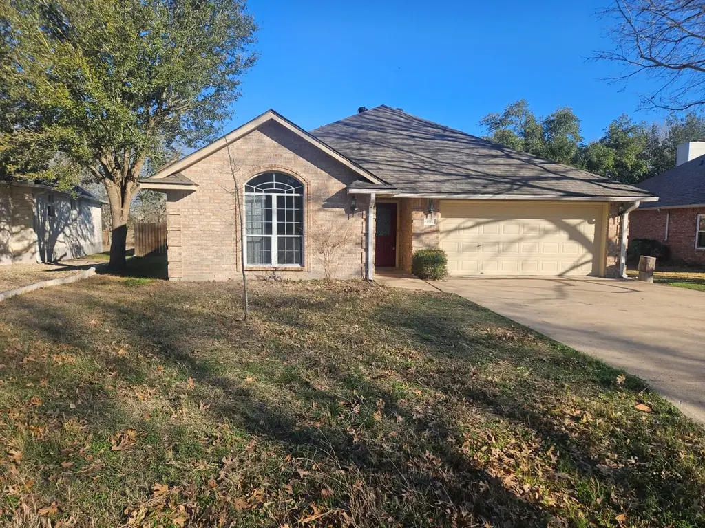 1507 Century Oaks Drive, Lockhart